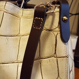 Dooney & Bourke Denison Large Barlow